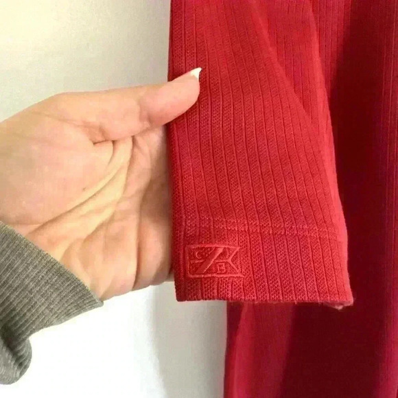 Wisconsin Badgers Cutter Buck Red Mock Neck Shirt Short Sleeve University XL Men - Picture 7 of 12